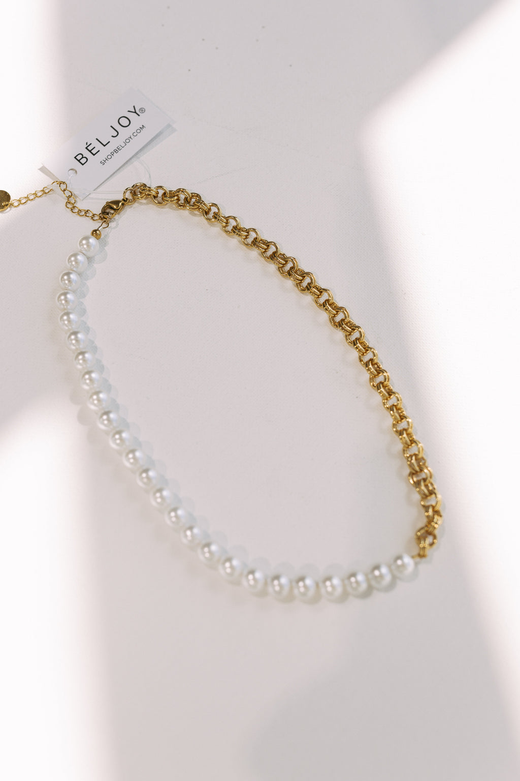 Chain Reaction Pearl Necklace