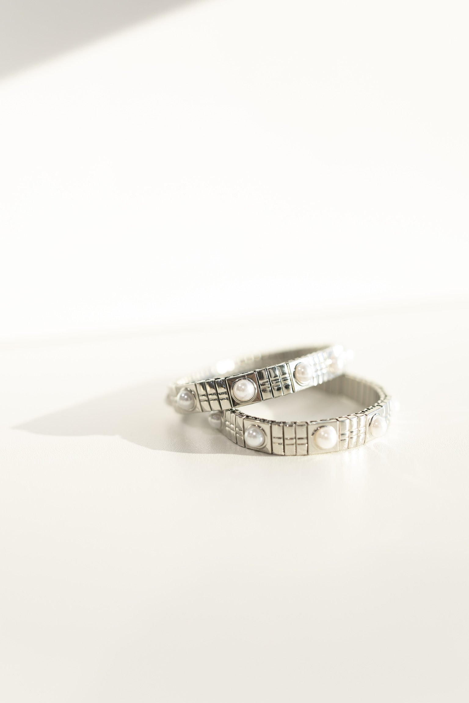 The Luxe Link Bracelet - Silver & Pearls