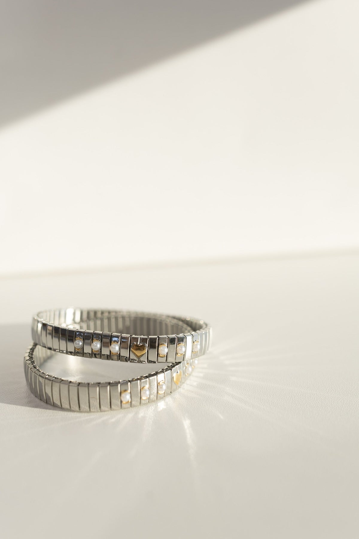 The Luxe Link Bracelet - Thin Gold & Pearls