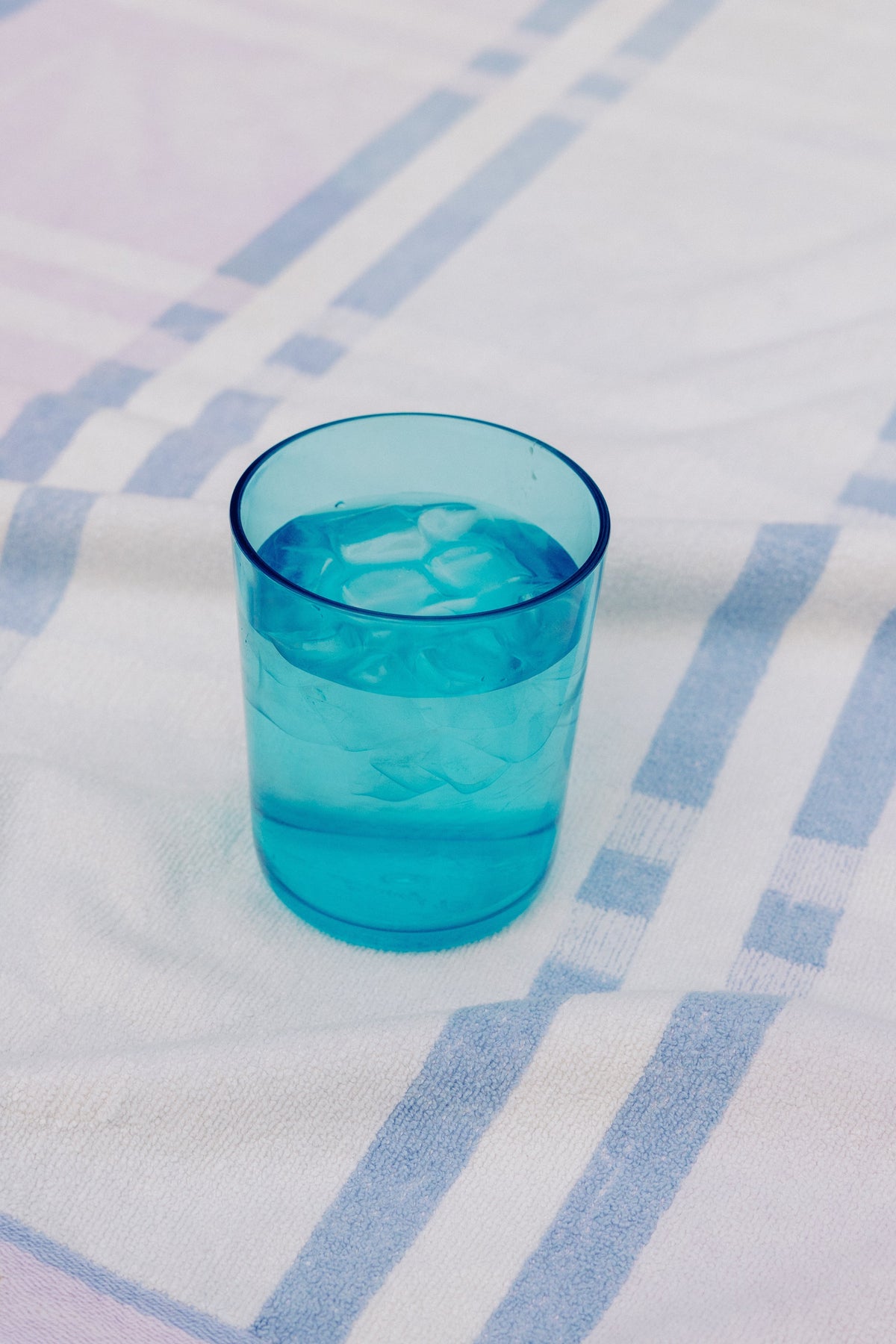 Set of 4 Light Blue Acrylic Cups
