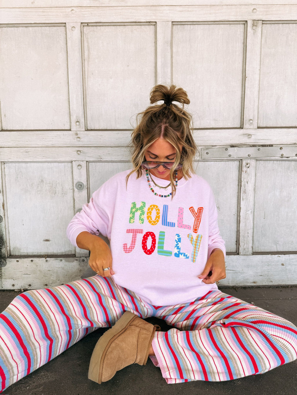 Holly Jolly Sweatshirt - Pink