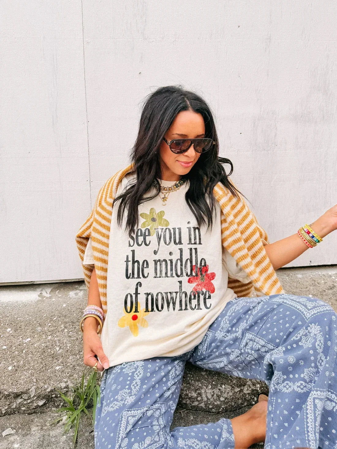 Middle Of Nowhere Graphic Tee - Ivory