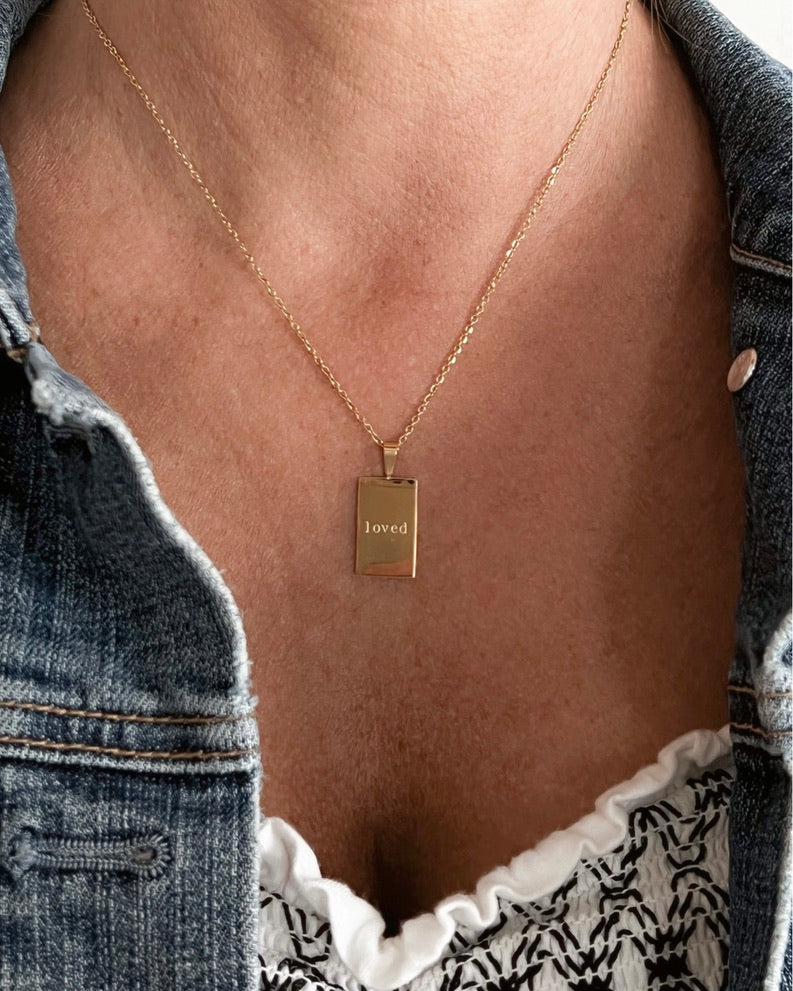 Amour Necklace