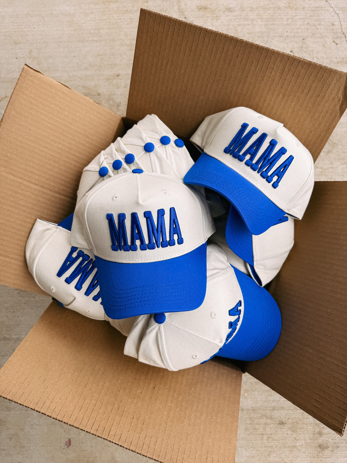 Mama Puff Trucker Hat - Cream / Blue