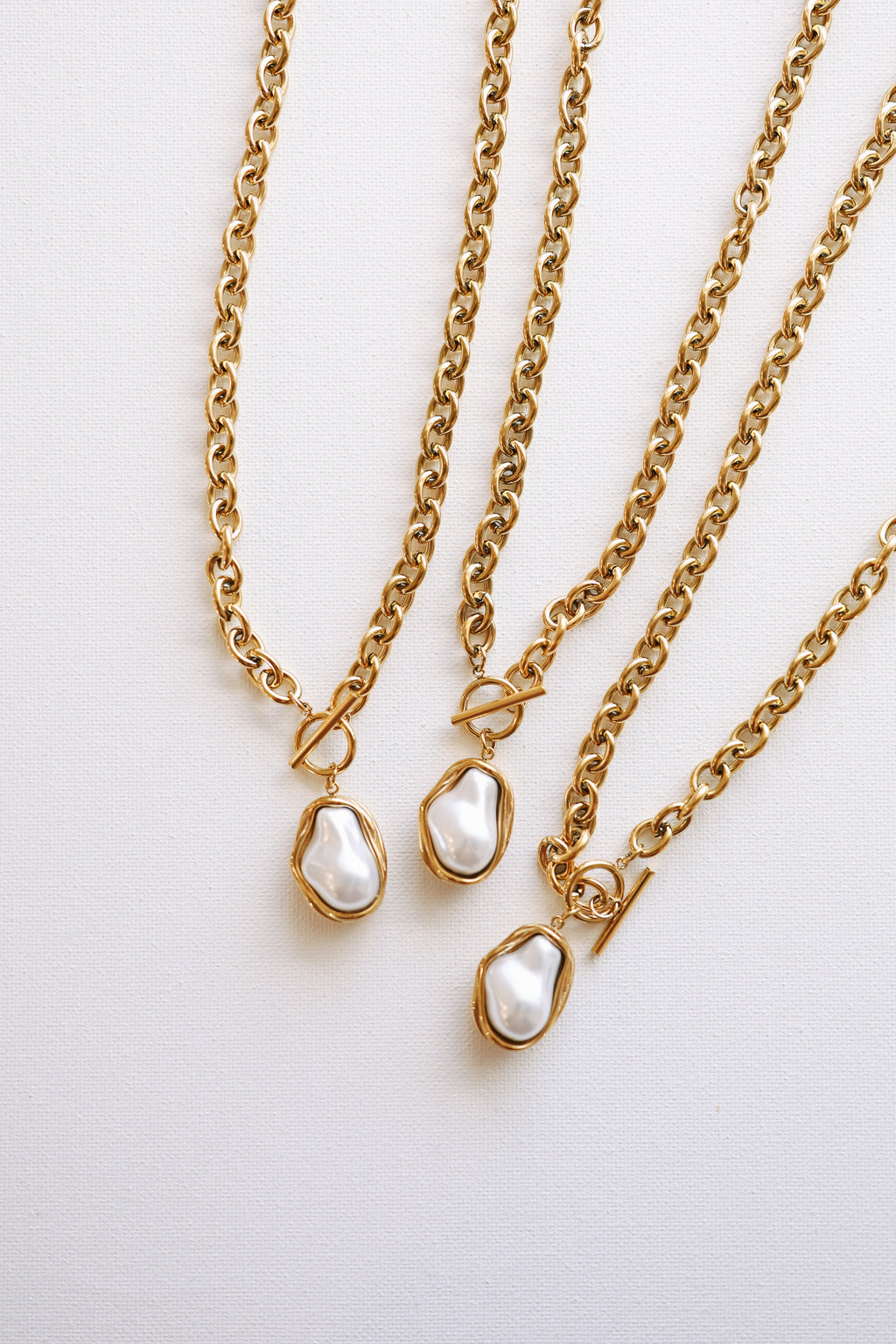 Cora Baroque Pearl Necklace