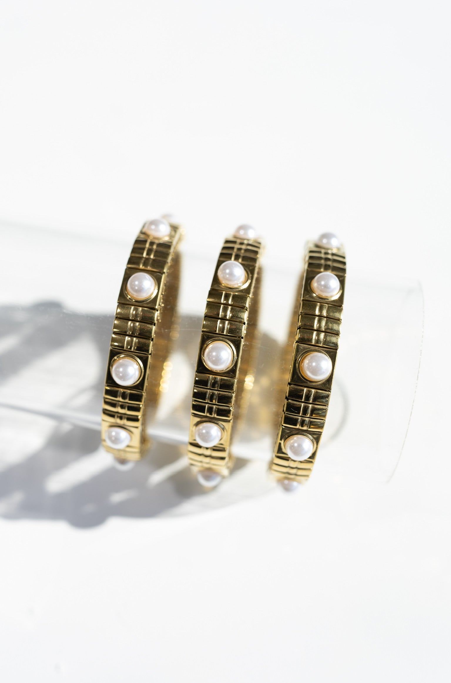 The Luxe Link Bracelet - Gold & Pearls