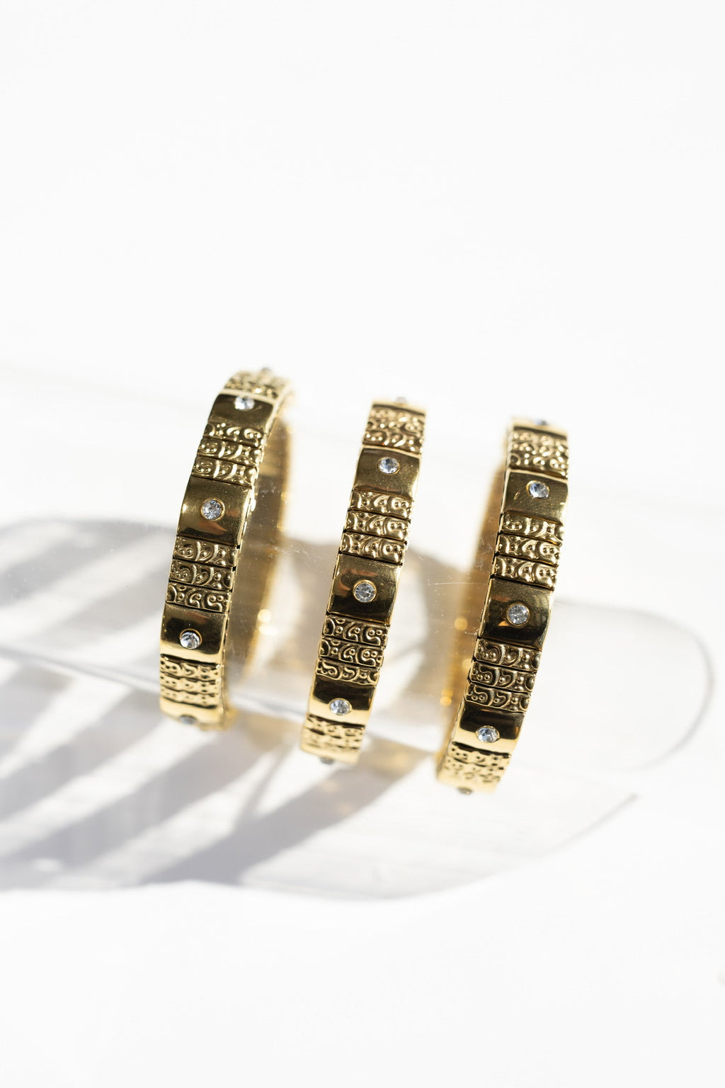 The Luxe Link Bracelet - Textured Gold