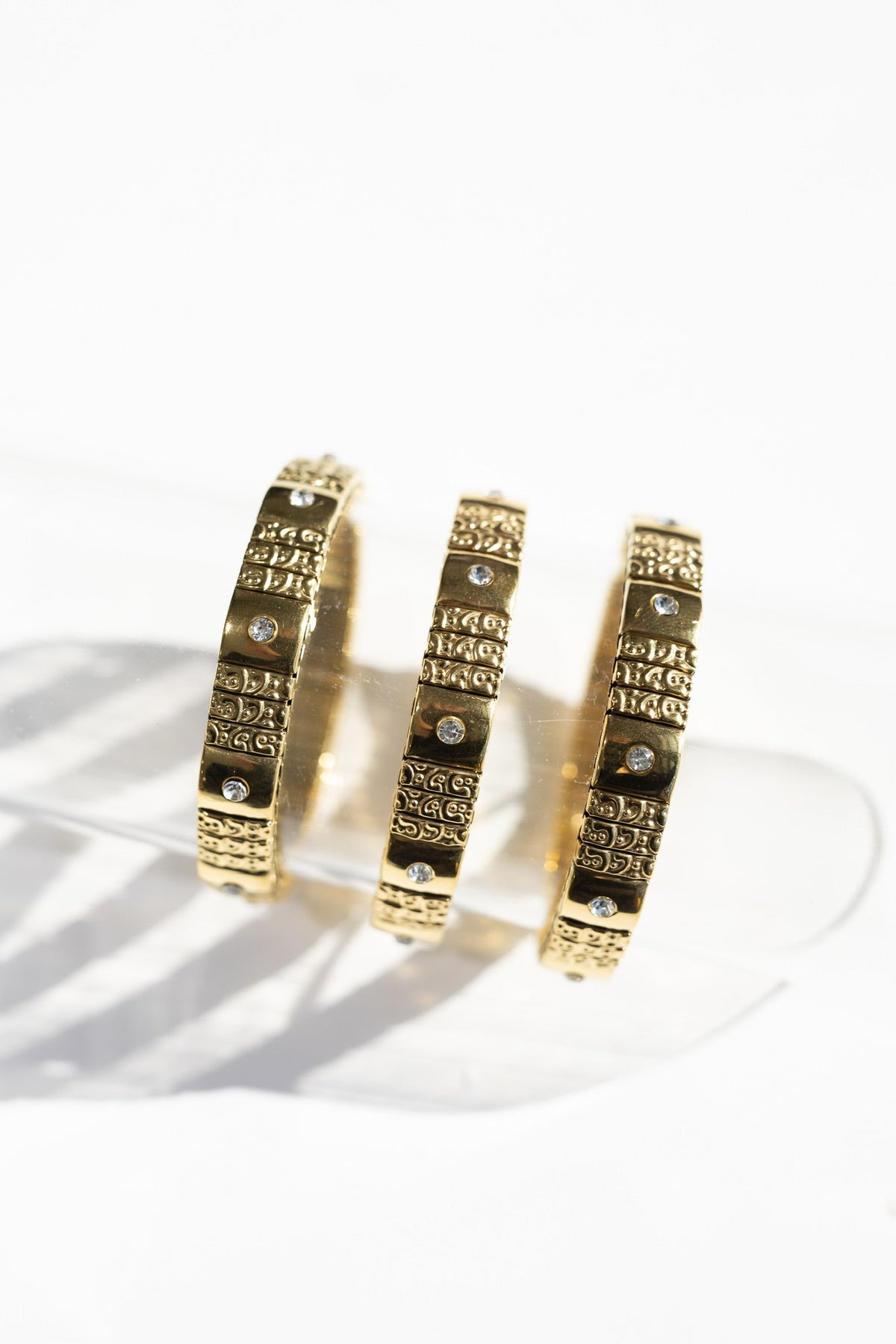 The Luxe Link Bracelet - Textured Gold