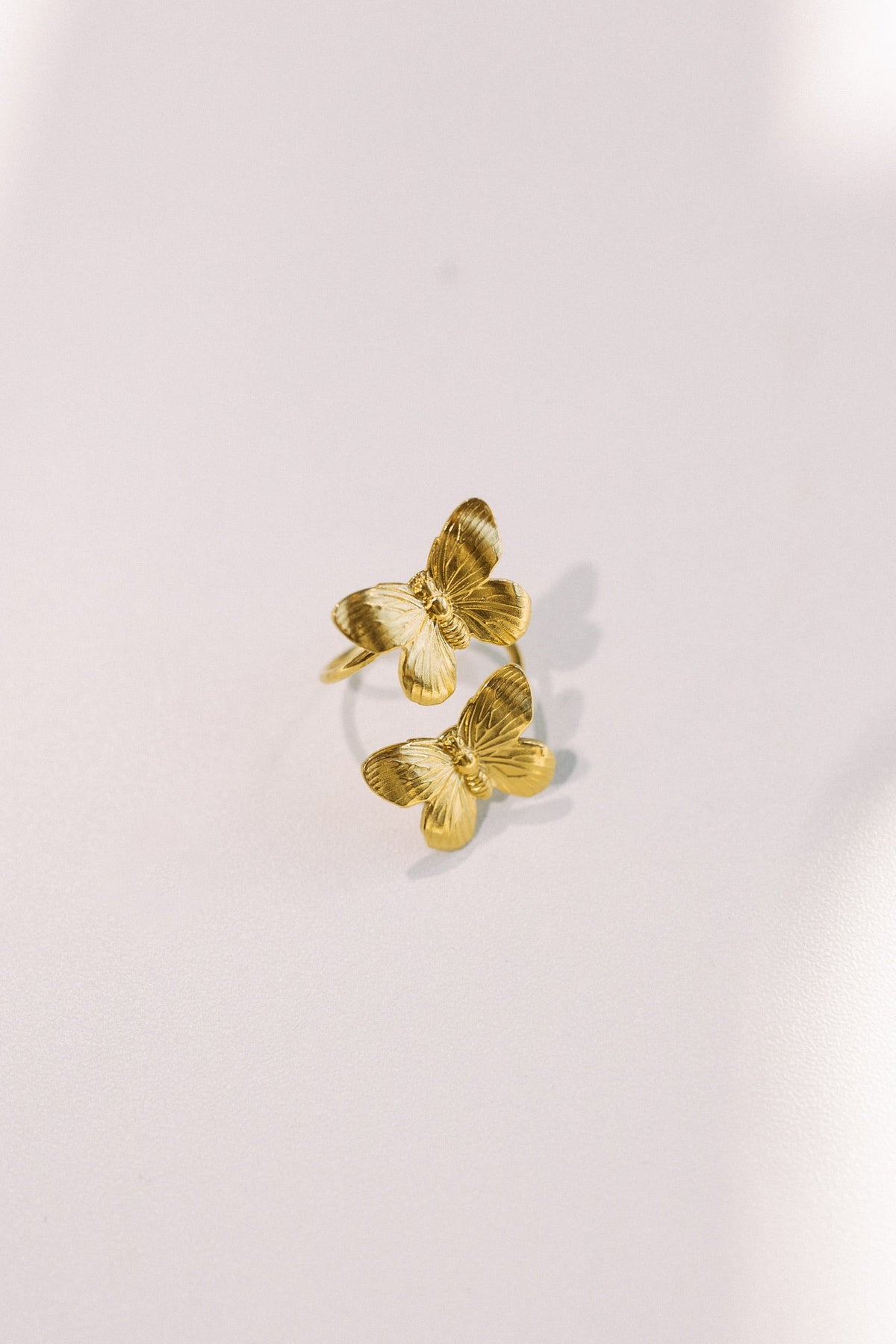 The Flutter Effect Adjustable Ring
