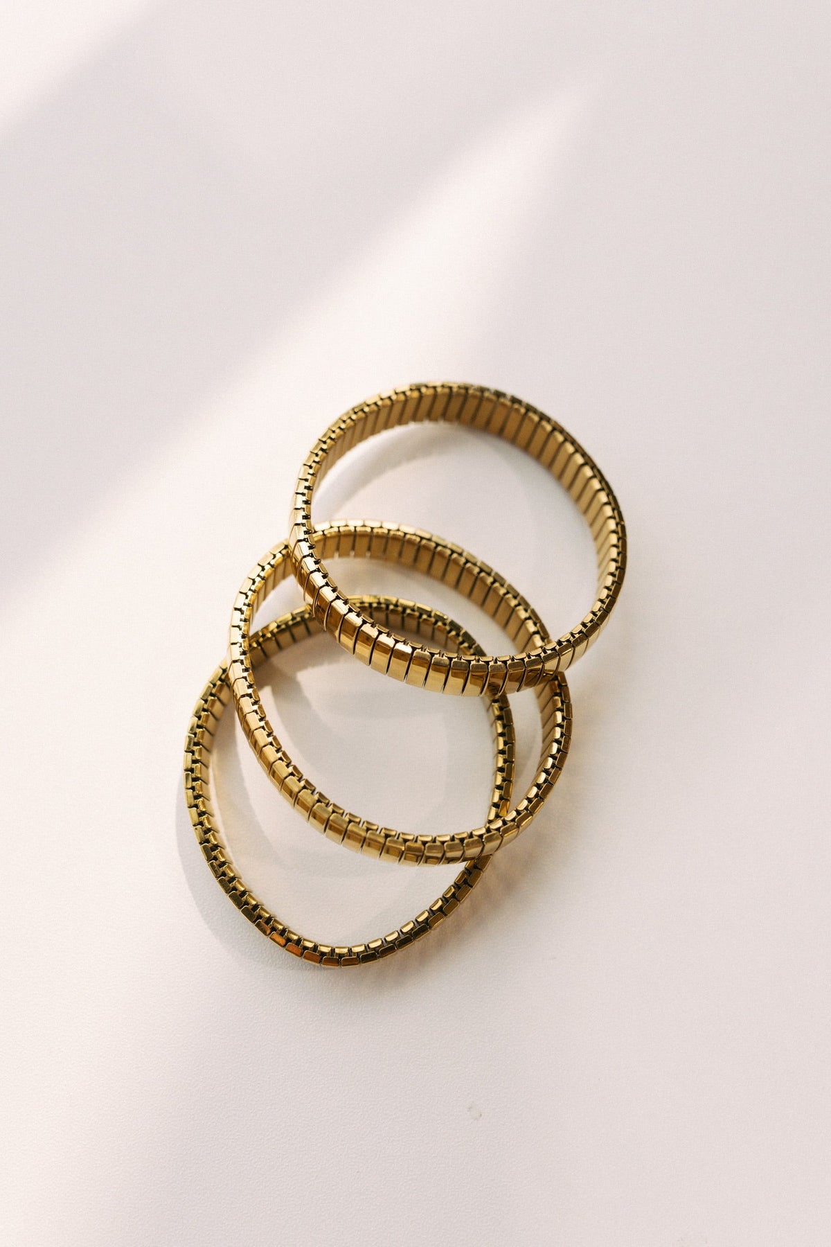 The Luxe Link Bracelet - Solid Gold 2