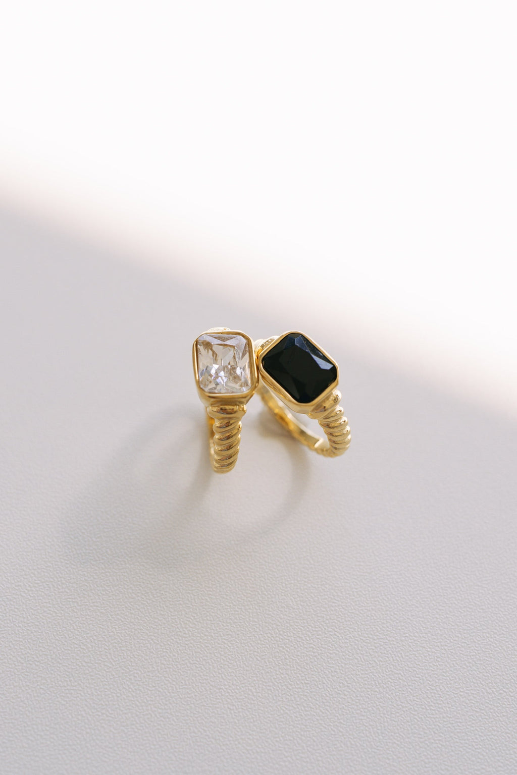 Runa Stone Ring || Choose Color