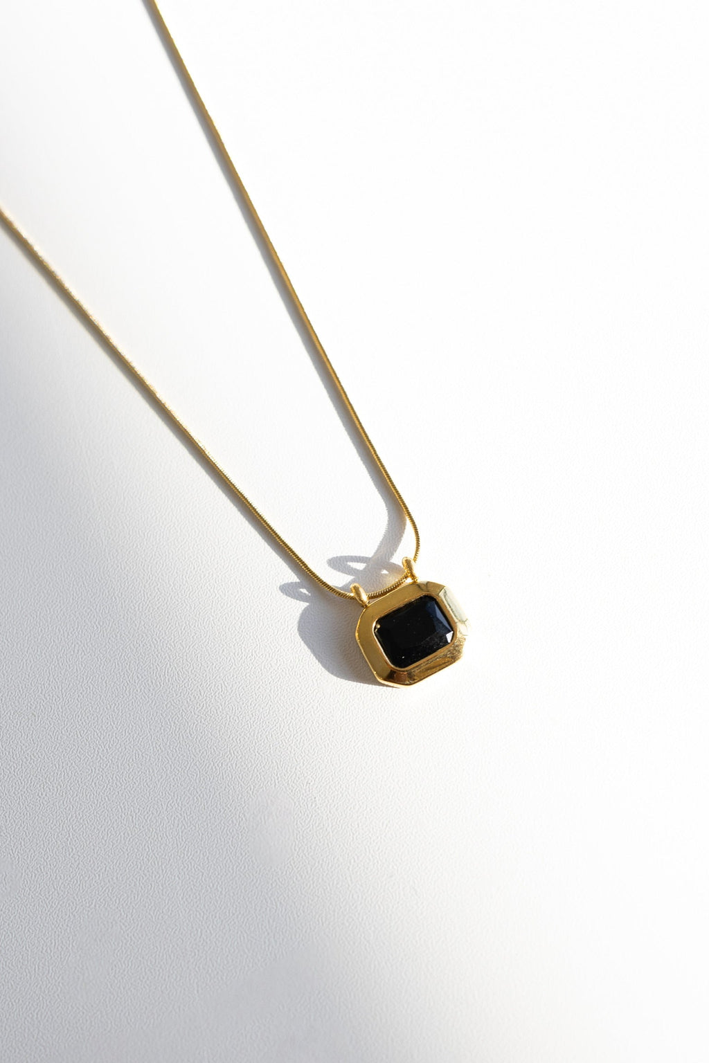 Annabeth Gemstone Necklace || Choose Color