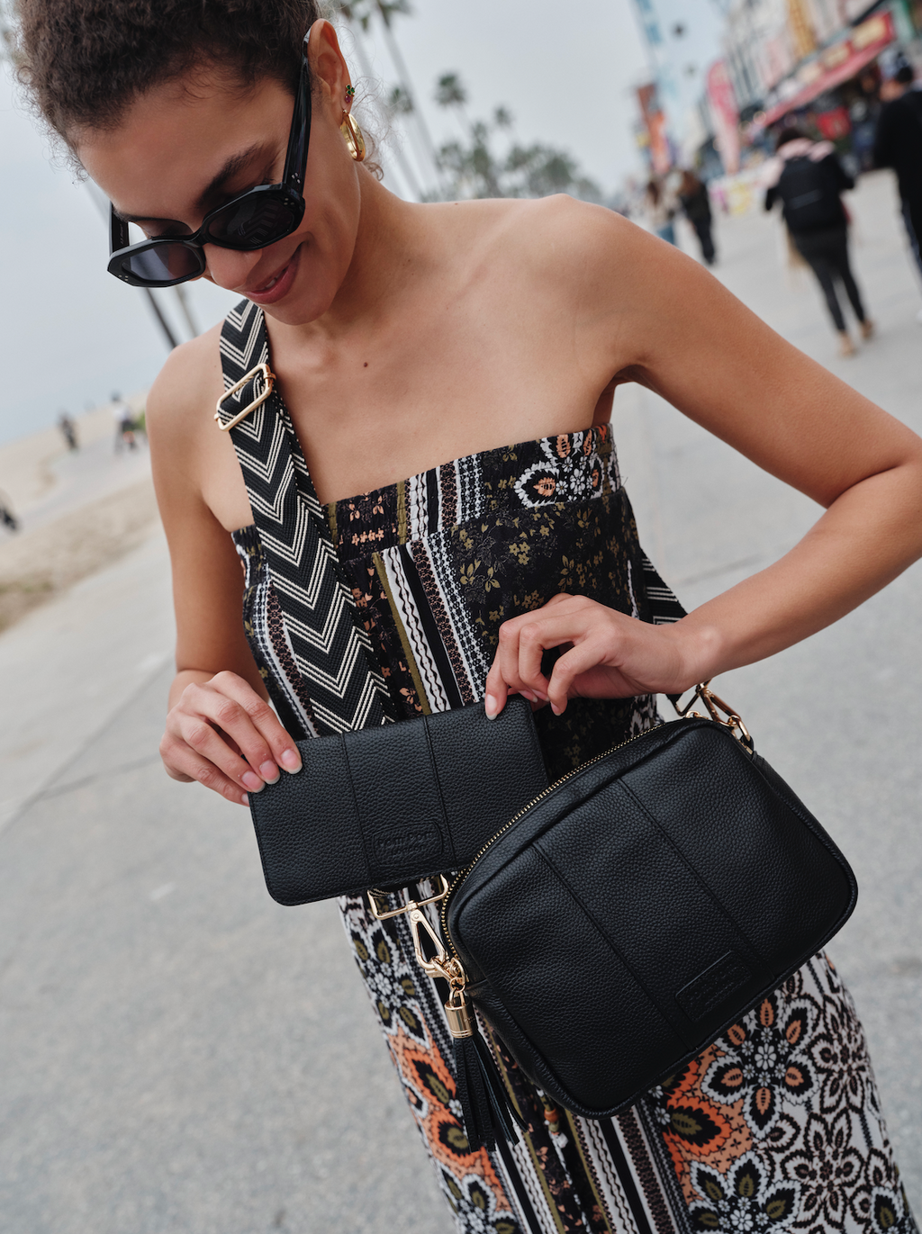 Chelsea Large Flat Wallet Black