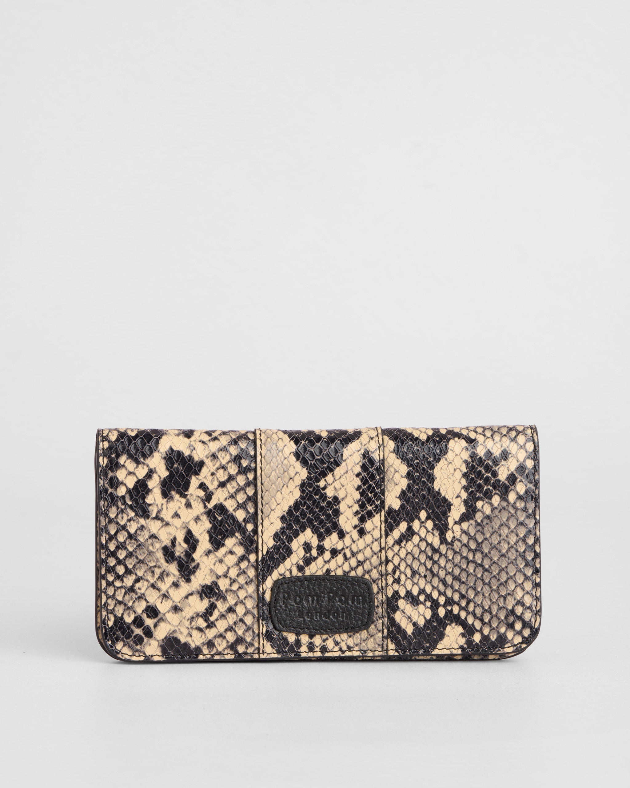 Chelsea Large Flat Wallet Snake Effect Monochrome