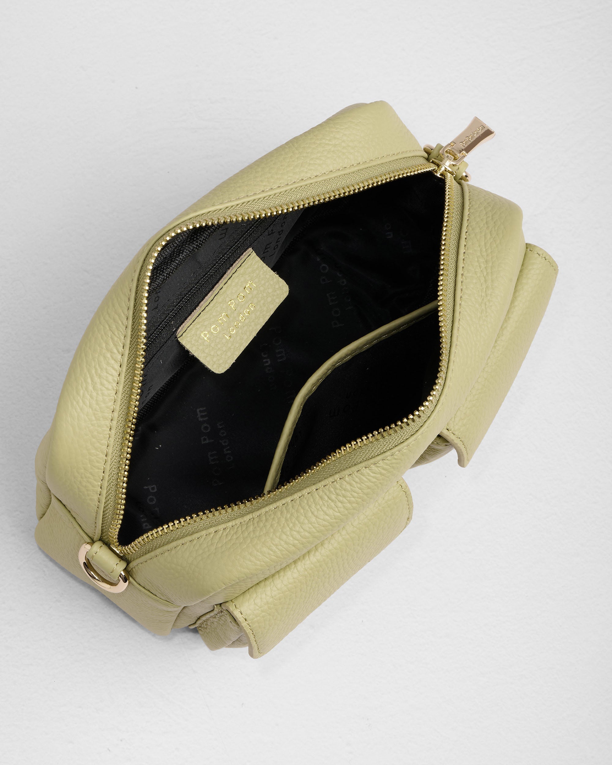 Chiswick Cargo Bag Pale Fern