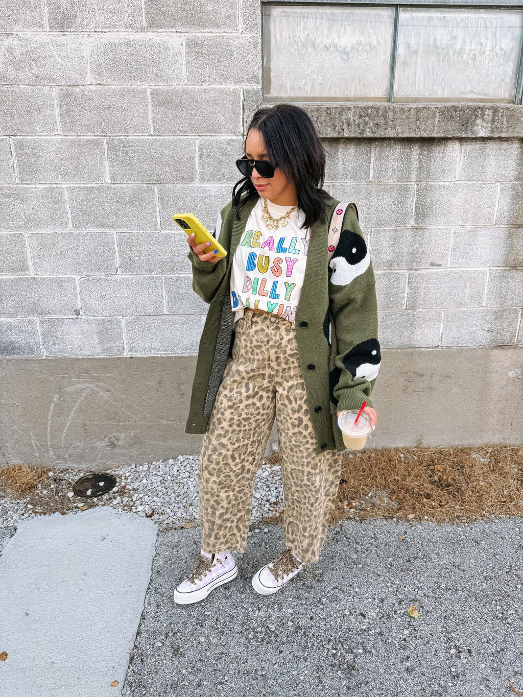 Dilly Dallying Graphic Tee - Ivory