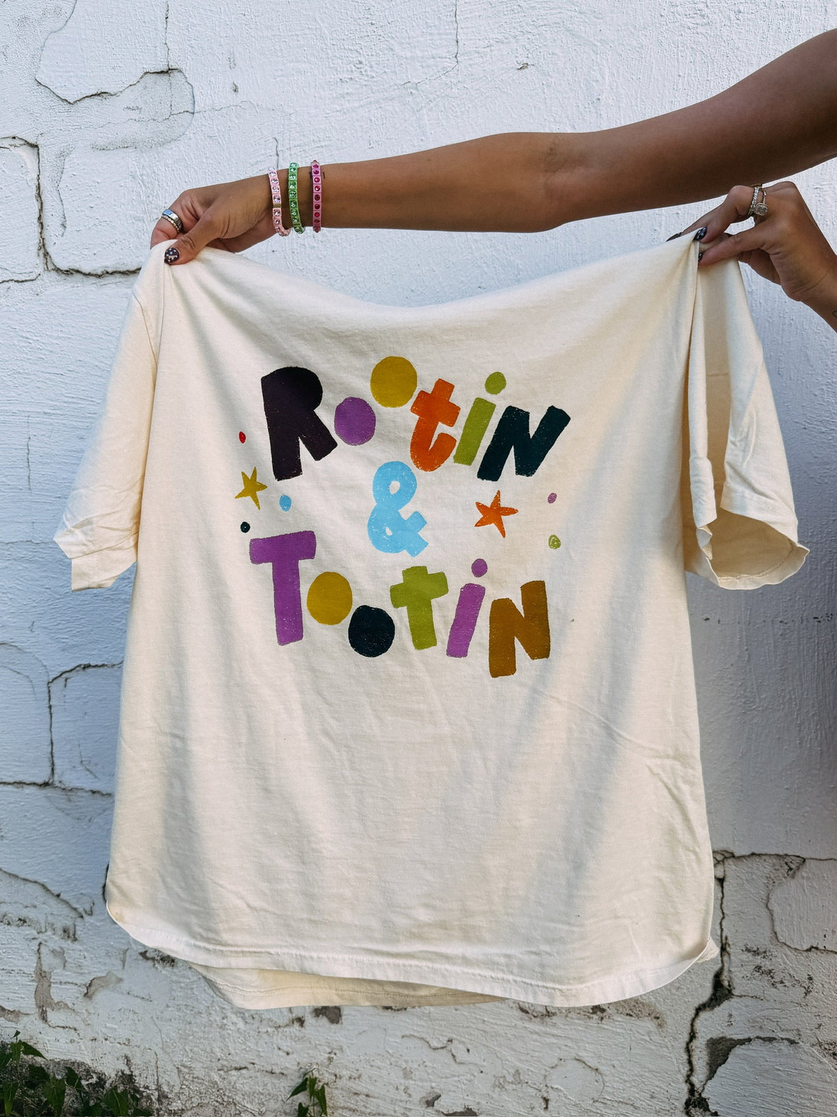 Rootin' And Tootin' Tee - Ivory / Multicolor 2
