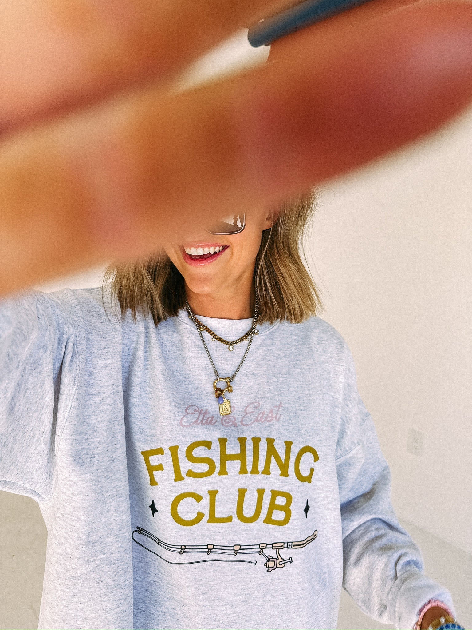 Fishing Club Sweatshirt - Hanes / Ash