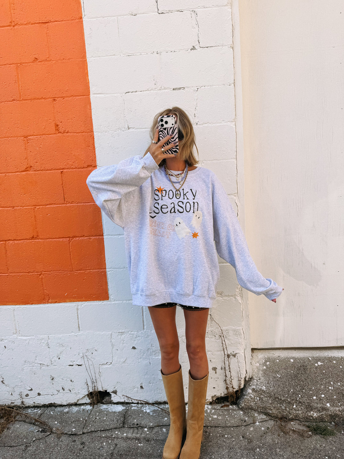 Ghost Season Sweatshirt -Ash