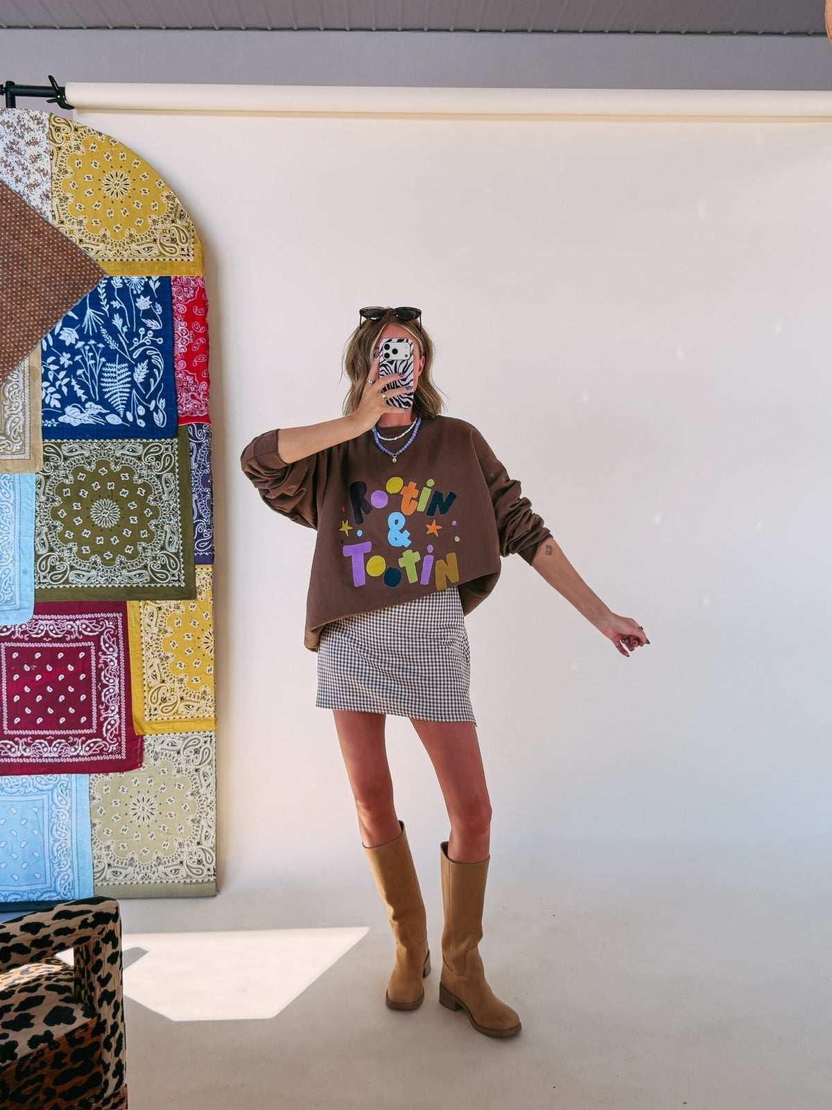Rootin And Tootin Sweatshirt - Brown 2