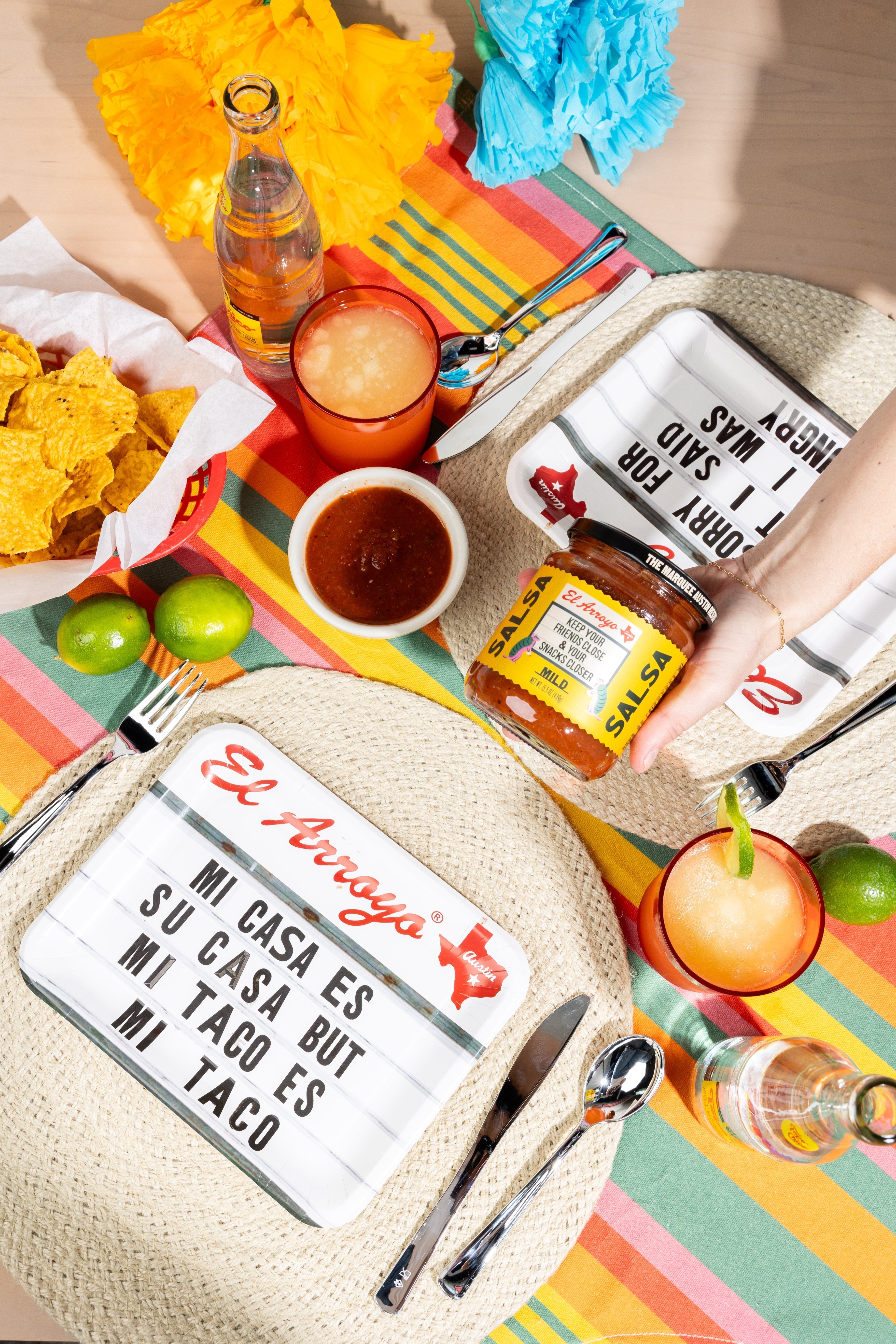 Party Plates (Pack of 12) - Mi Taco