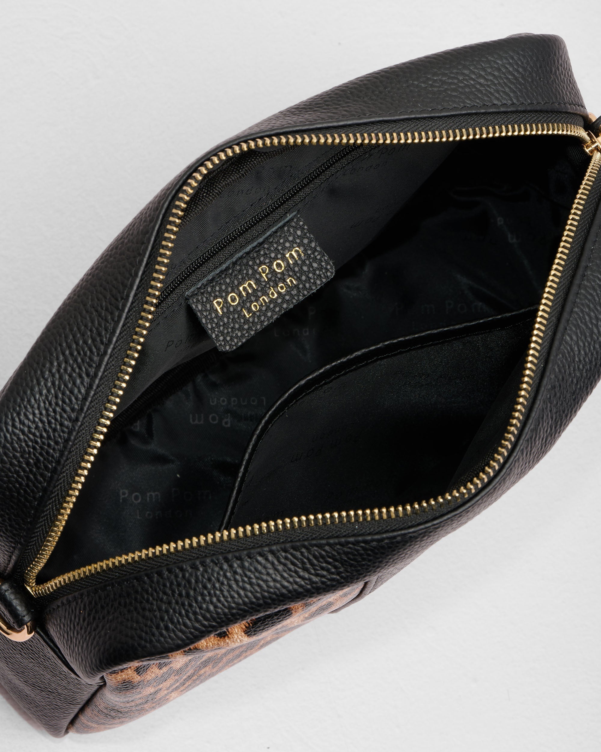 Pom Pom London City Bag Leopard Print Black