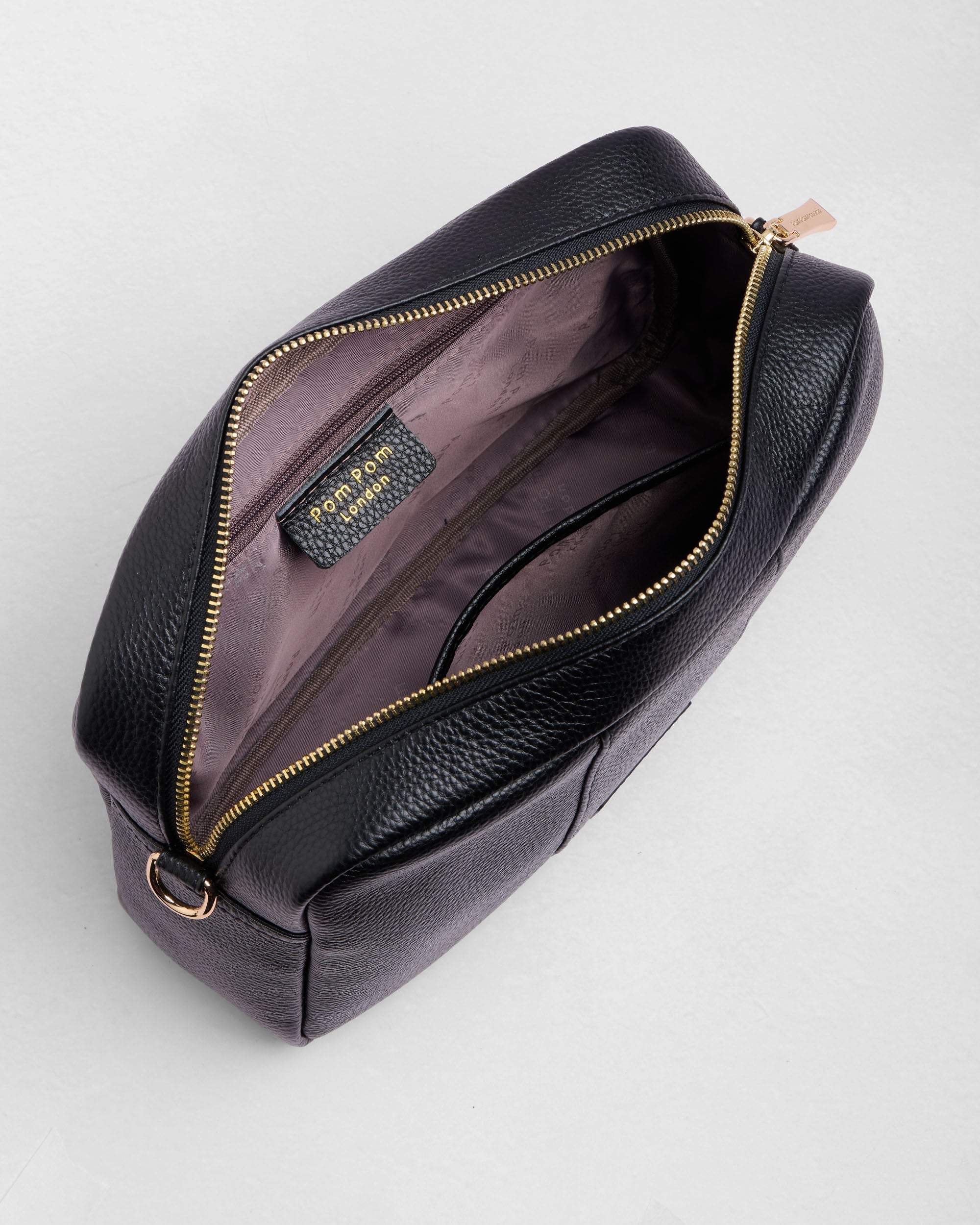 Pom Pom London City Plus Bag Black