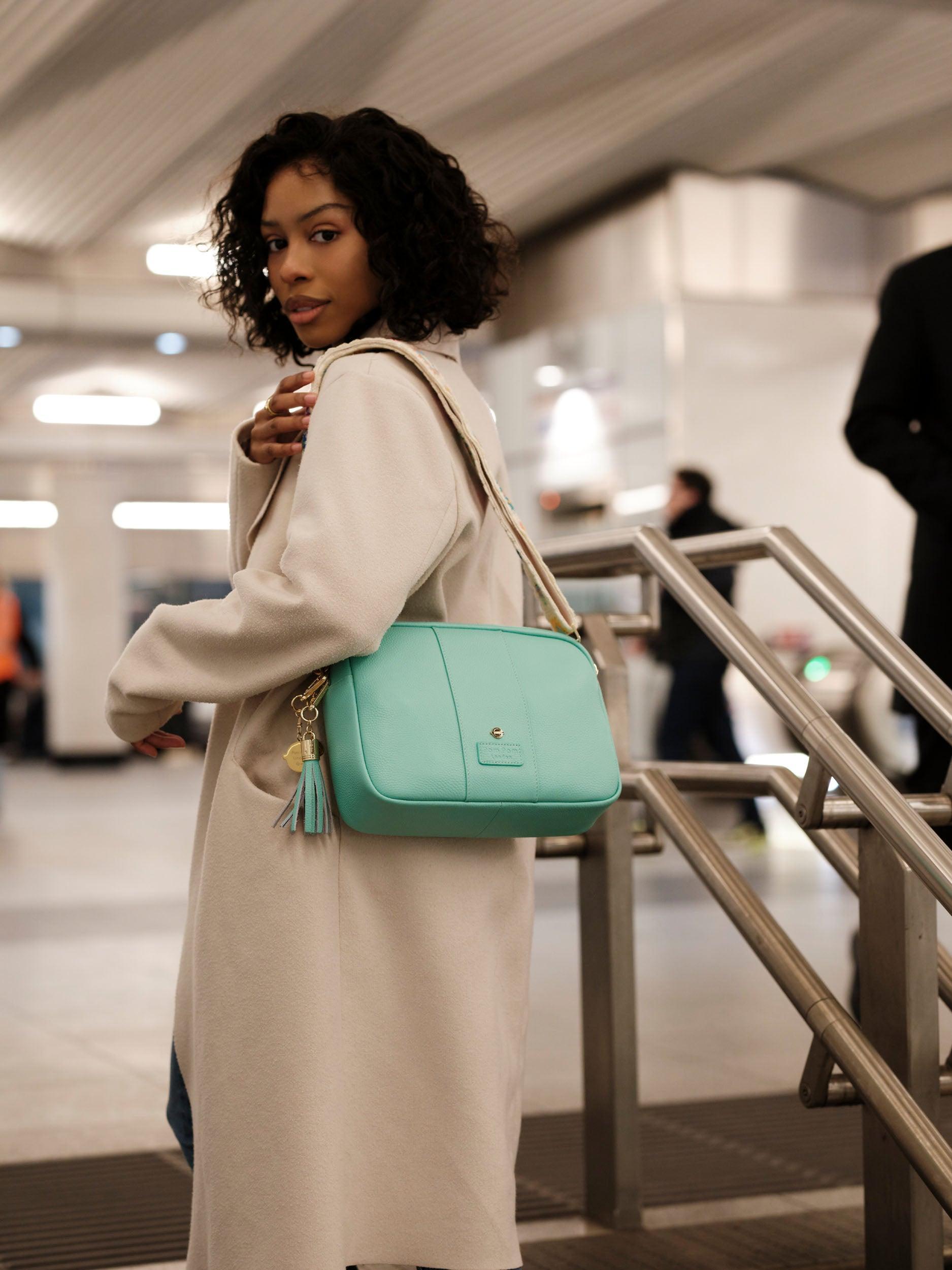 Pom Pom London City Plus Bag Waterloo & City Line Turquoise