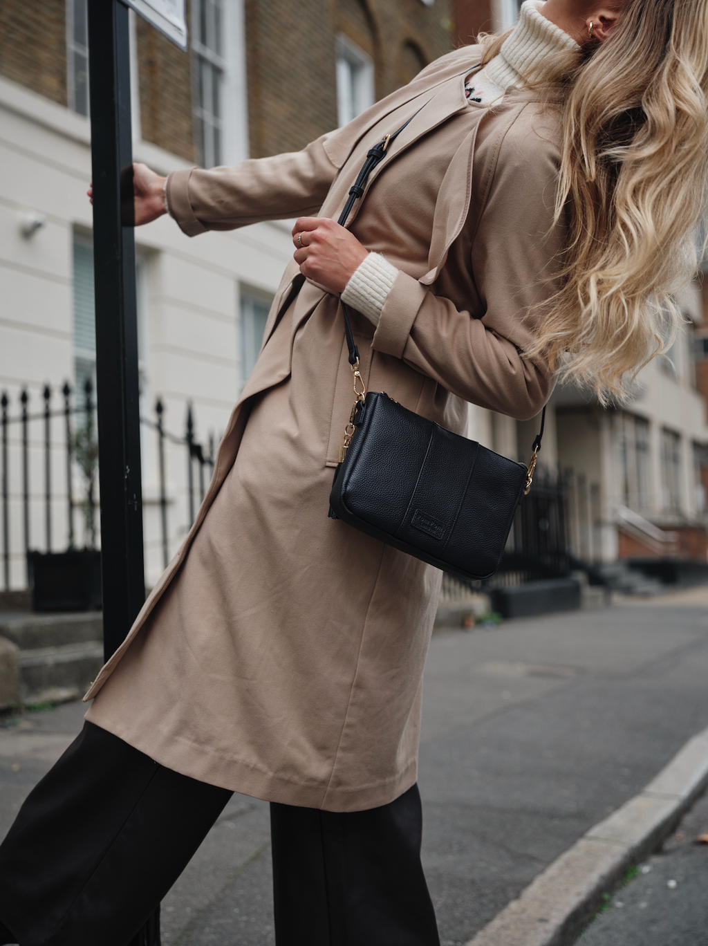 Pom Pom London City Slim Bag Black