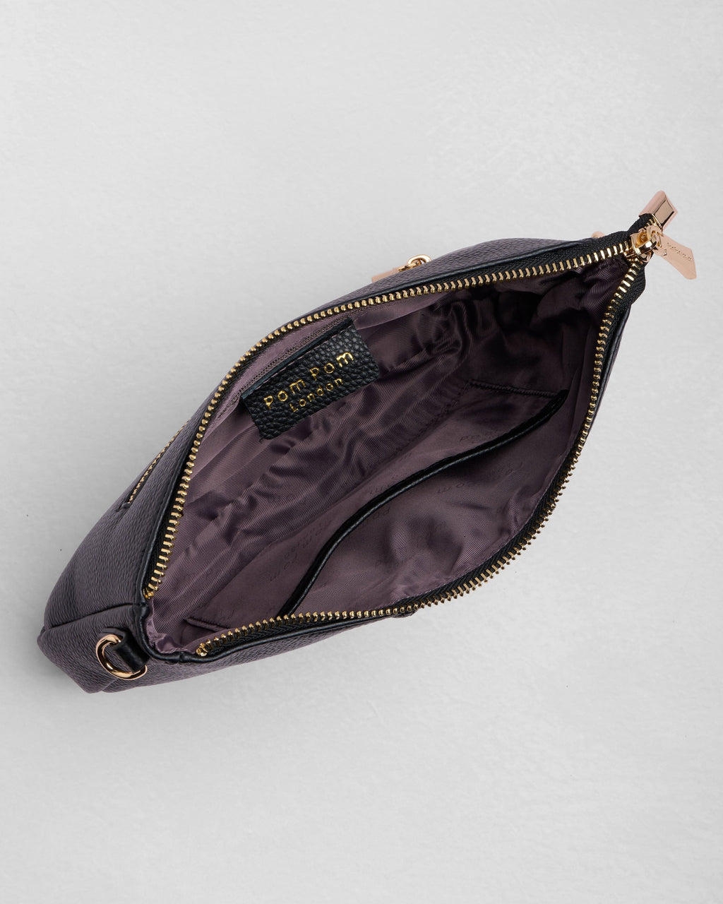 Pom Pom London City Slim Bag Black