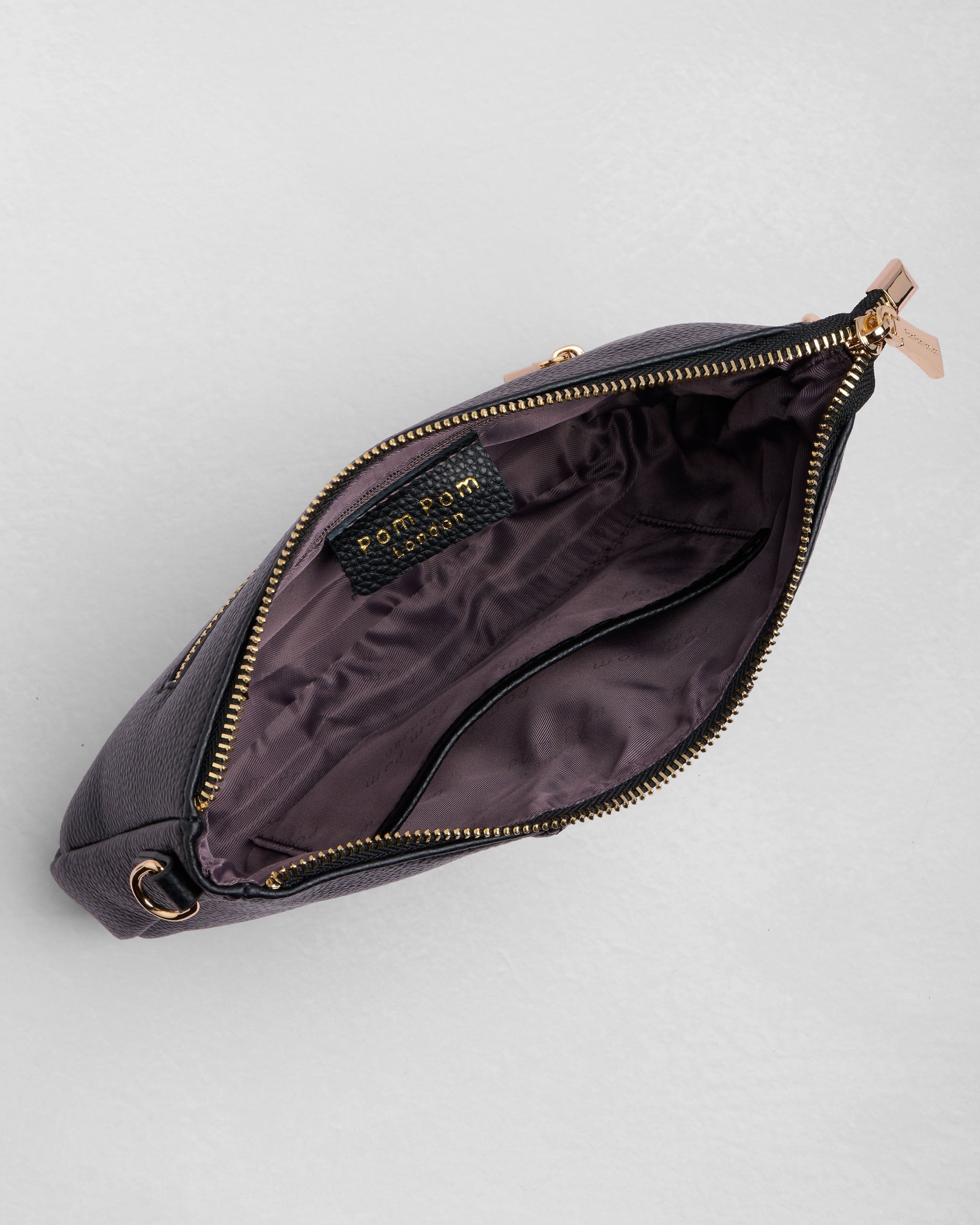 Pom Pom London City Slim Bag Black