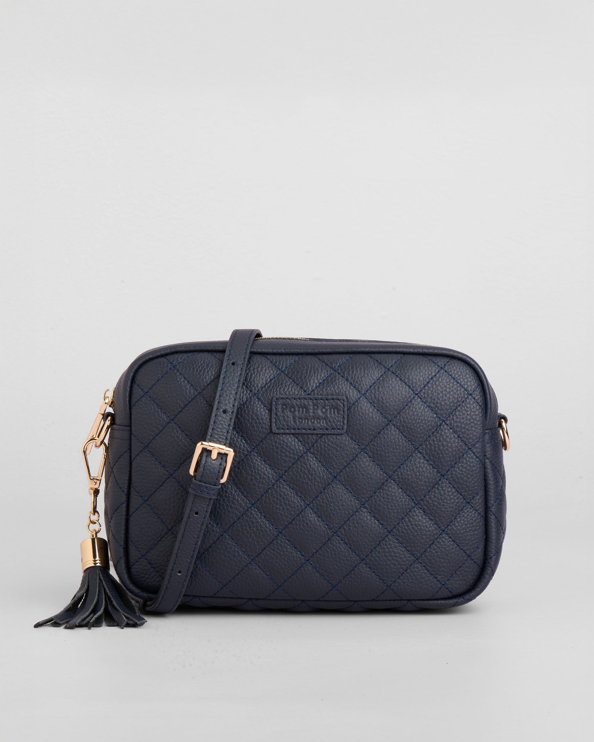 Quilted City Bag Navy & Accessories