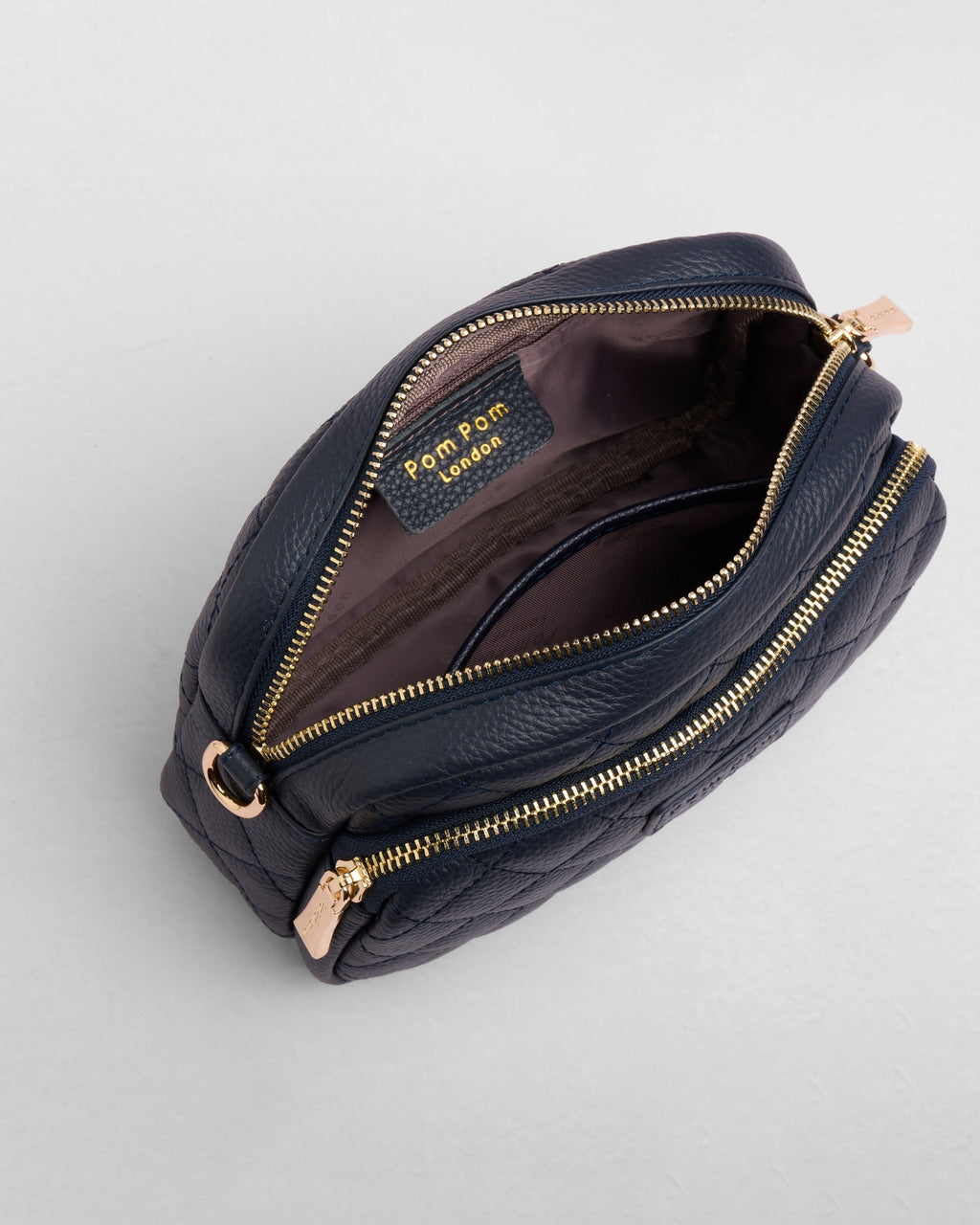 Quilted Original Bag Navy & Accessories