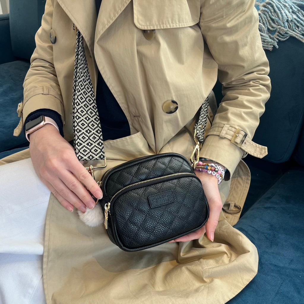 Quilted Original MINI Bag Black & Accessories