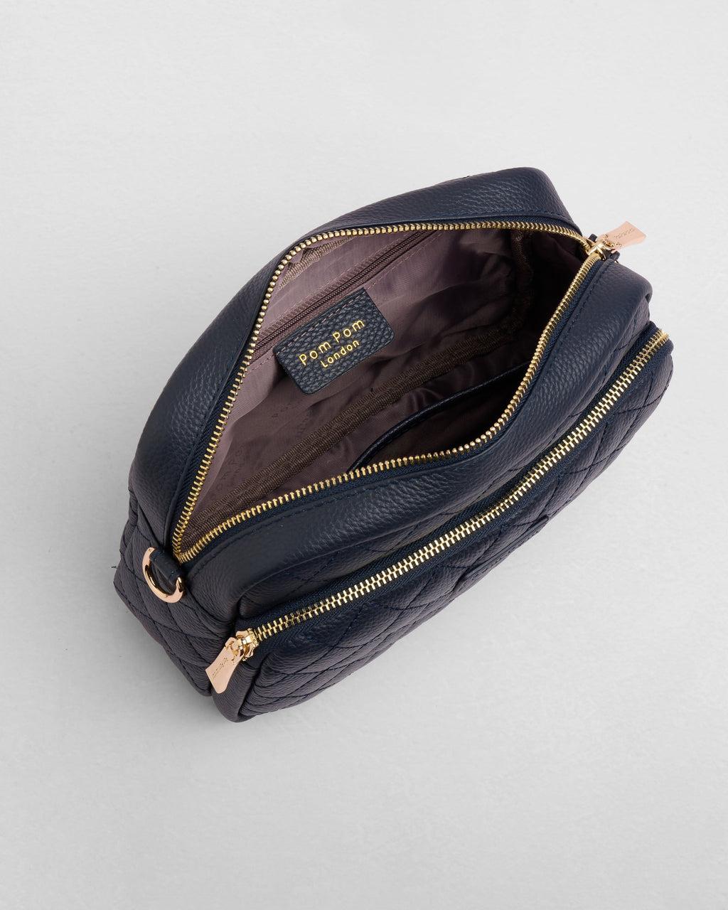 Quilted Original Plus Bag Navy & Accessories