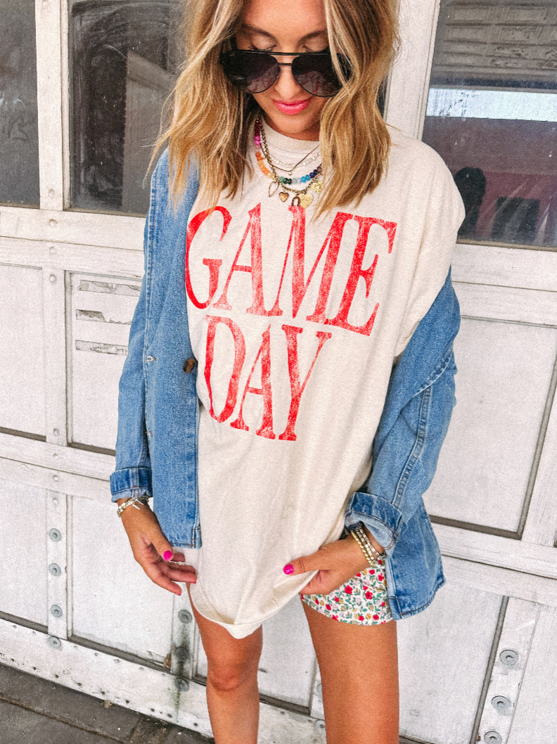 Game Day Graphic Tee - Ivory / Red