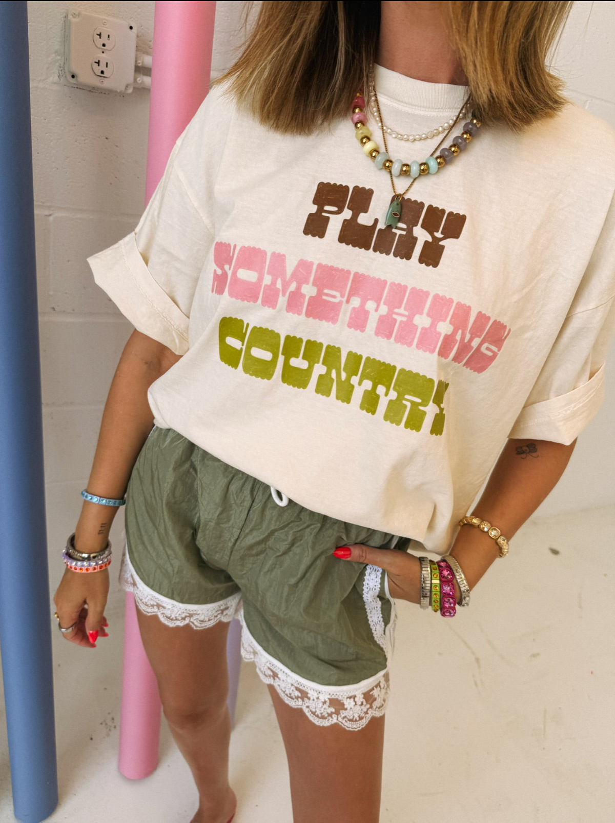 Play Something Country Graphic Tee - Ivory