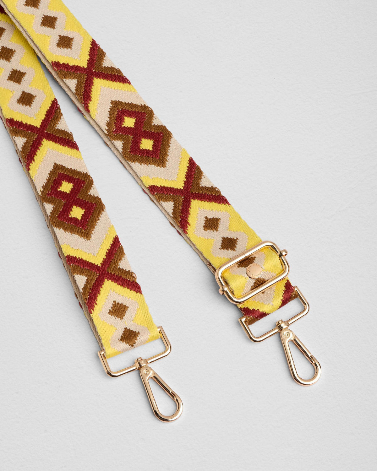 Strap Straw Embroidered Diamond