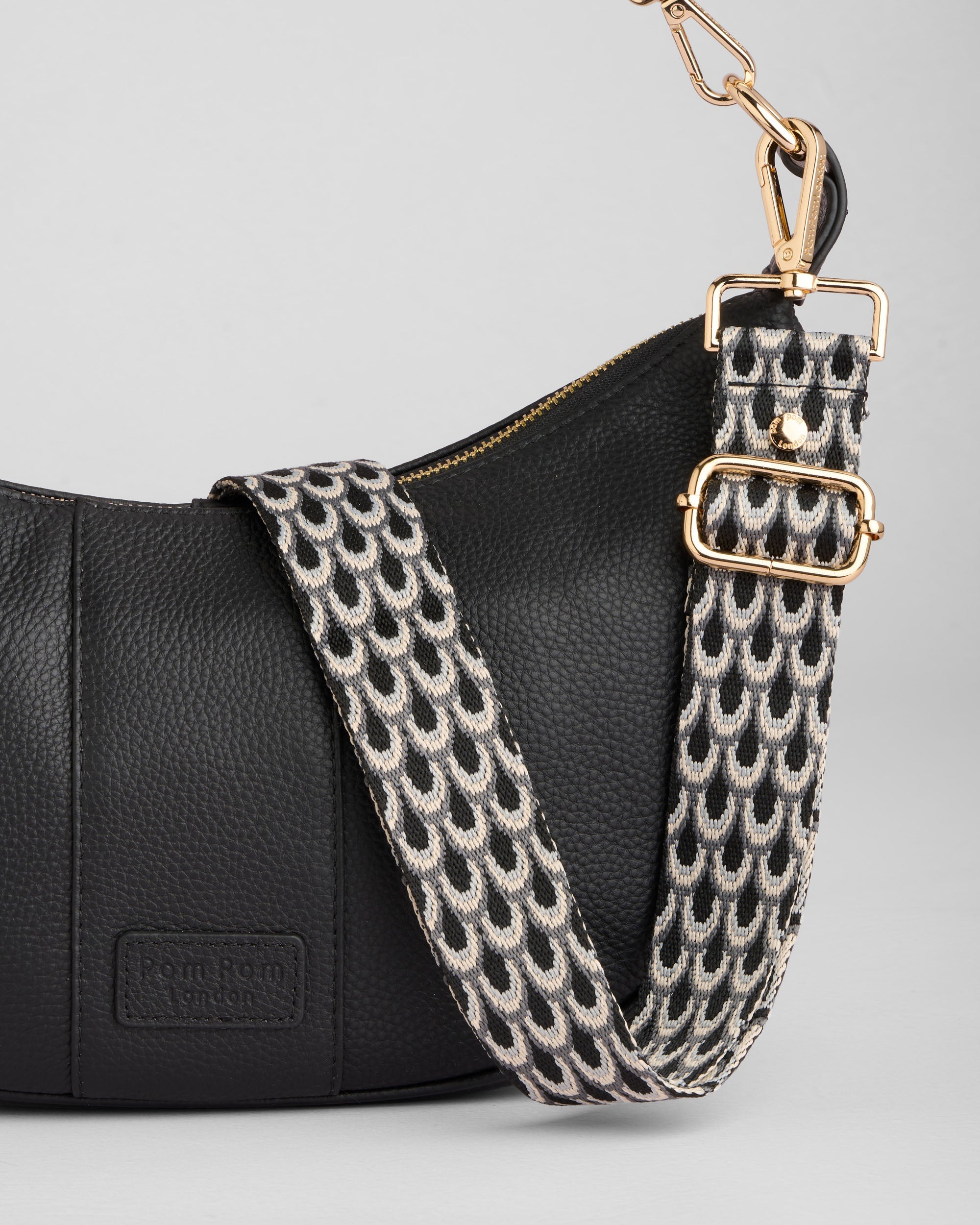 Sutton Sling Bag Black
