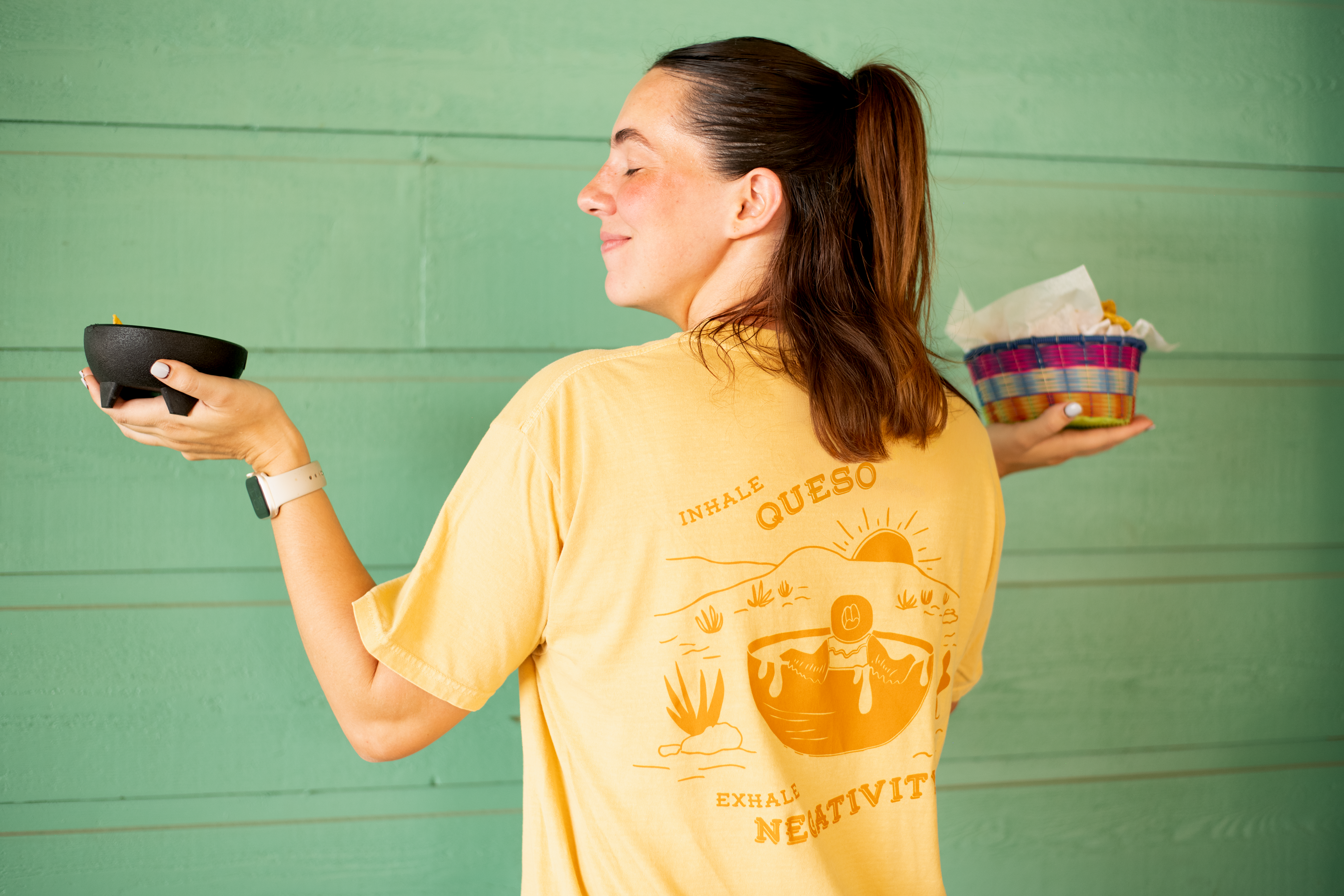 Queso Hot Tub - T-shirt